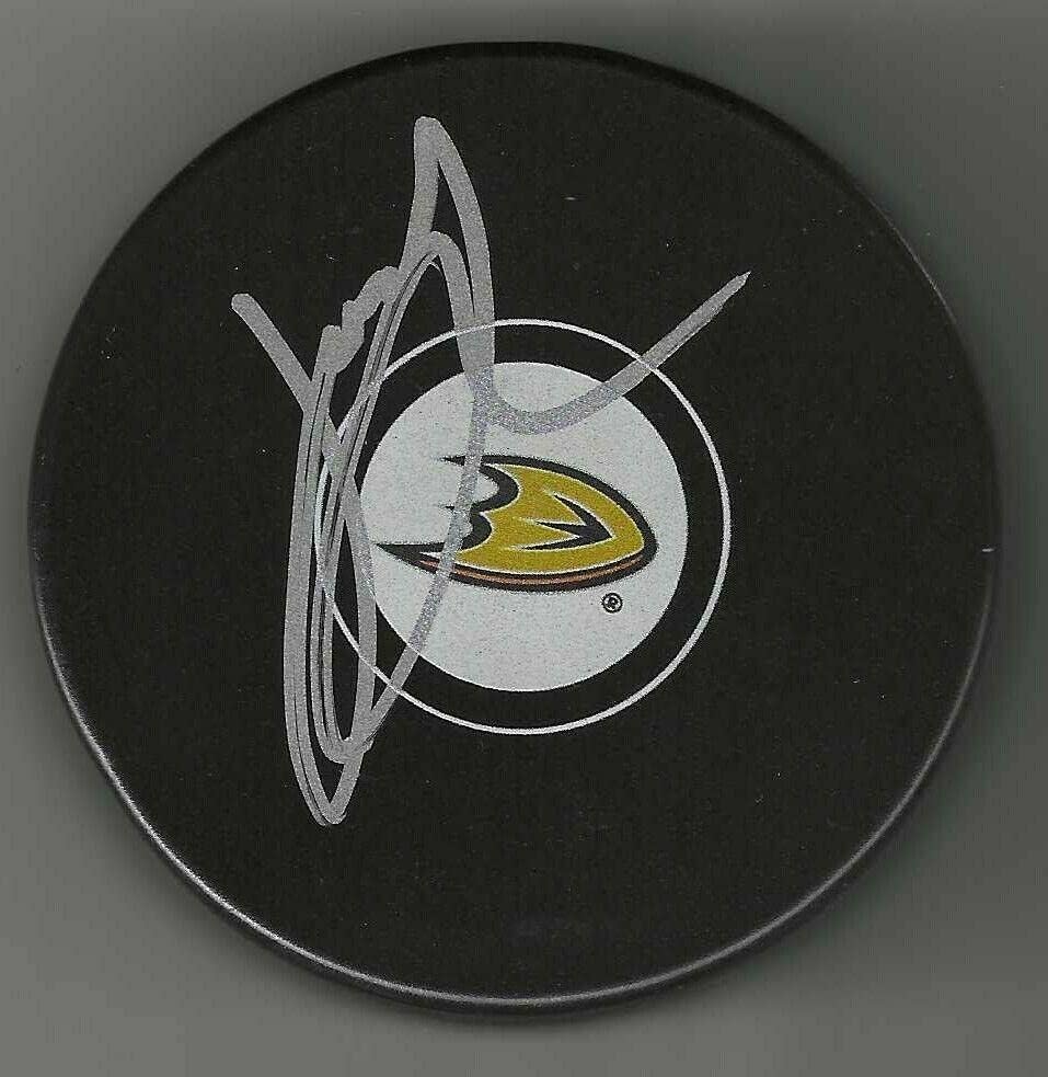 Jackson LaCombe Anaheim Ördekler Diski İmzaladı Minnesota Altın Gophers - İmzalı NHL Diskleri