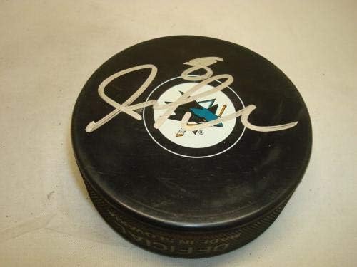 Joe Pavelski İmzalı San Jose Köpekbalıkları Hokey Diski İmzalı PSA / DNA COA 1E İmzalı NHL Diskleri